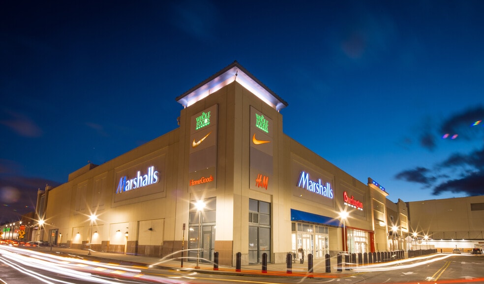 More Photos Of 1 Bergen Town Ctr, Paramus General Retail For Lease