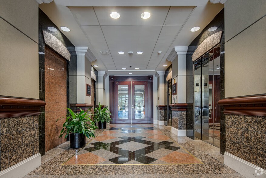 More Photos Of 258 Southhall Ln, Maitland Office For Lease