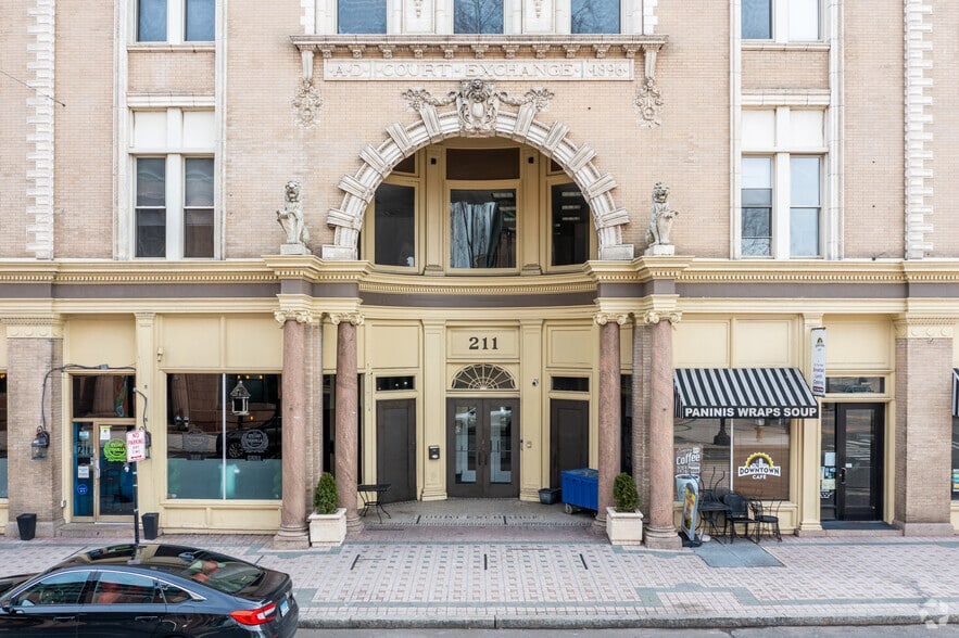 More Photos Of 211 State St, Bridgeport Office For Lease