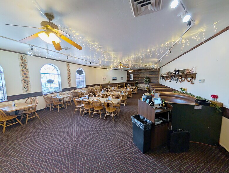 More Photos Of 115 N Main St, Manti Restaurant For Sale