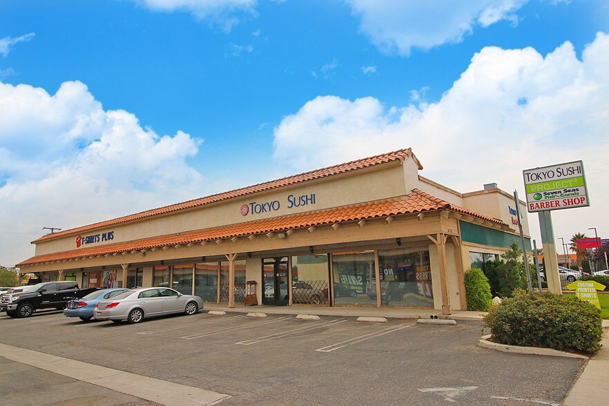 More Photos Of 14741 7th St, Victorville General Retail For Sale