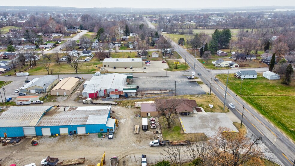 More Photos Of 2015 Payne st, Tell City Light Distribution For Sale