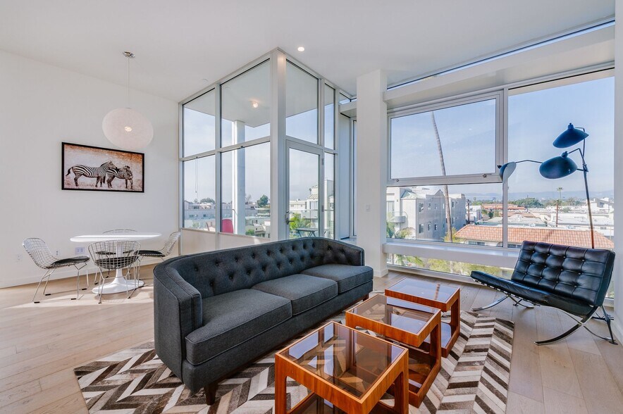 More Photos Of 12770 Caswell Ave, Los Angeles Apartments For Sale
