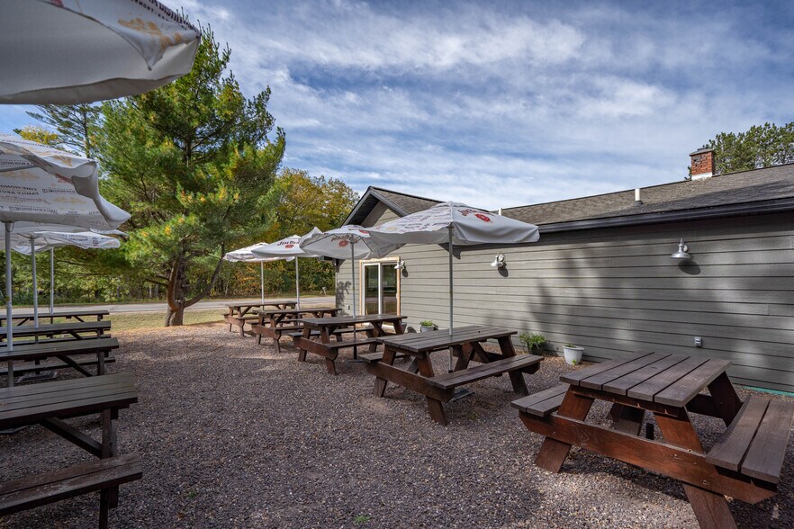 More Photos Of 10688 S Us-53, Solon Springs Restaurant For Sale