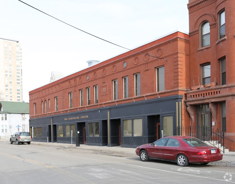 More Photos Of 800-810 10th St S, Minneapolis General Retail For Sale