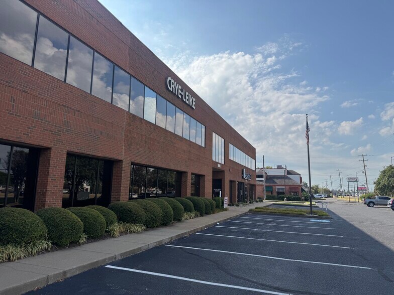 More Photos Of 894 N Germantown Pky, Cordova Office For Lease