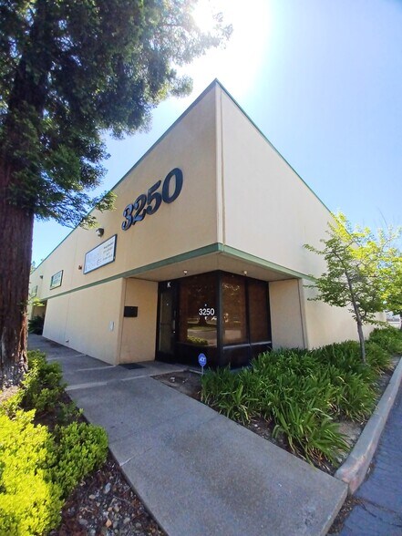 More Photos Of 3250 Monier Cir, Rancho Cordova Manufacturing For Sale