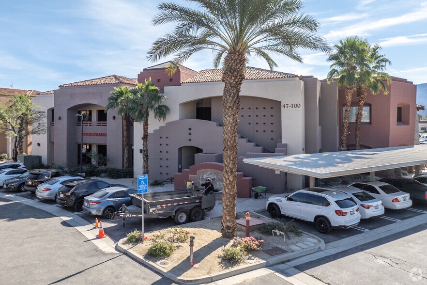 More Photos Of 47100 Washington St, La Quinta Loft Creative Space For Lease