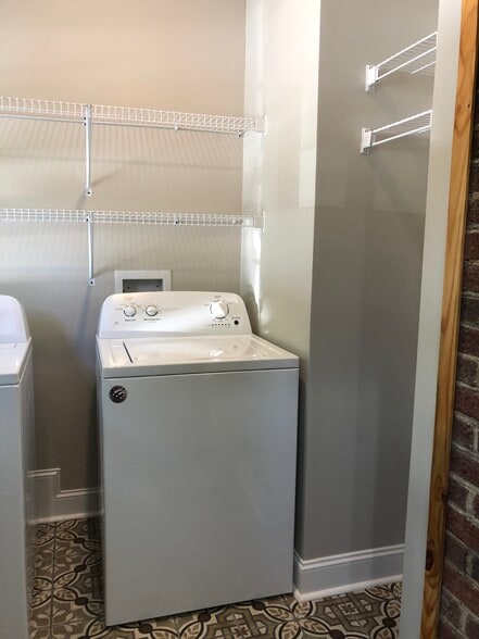 More Photos Of 200 N Gulf St, Sanford Multifamily For Sale