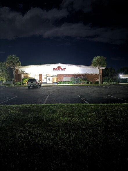 More Photos Of 2032 Sylvester Dr, Moultrie Warehouse For Sale