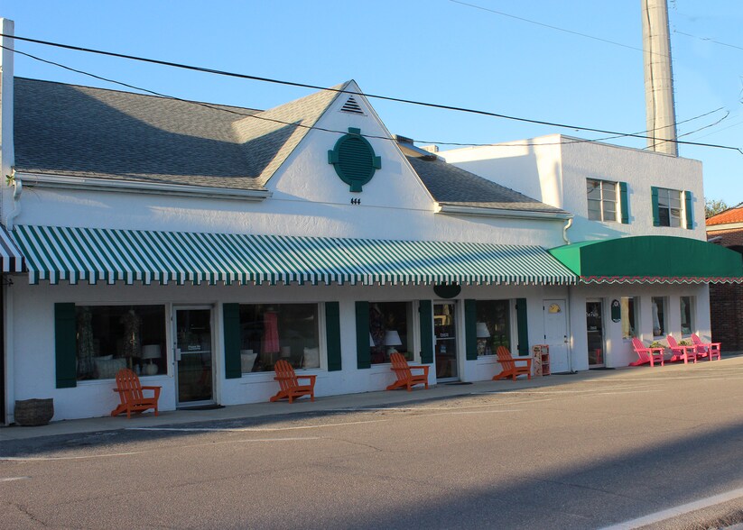 More Photos Of 444 4th St E, Boca Grande Freestanding For Sale