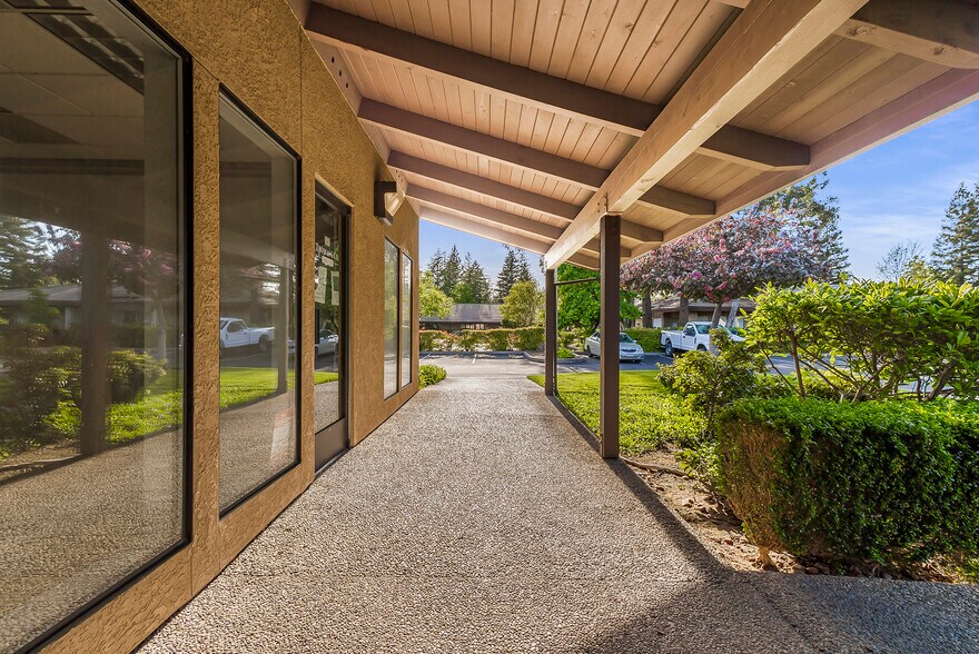 More Photos Of 1367 E Lassen Ave, Chico Office For Sale