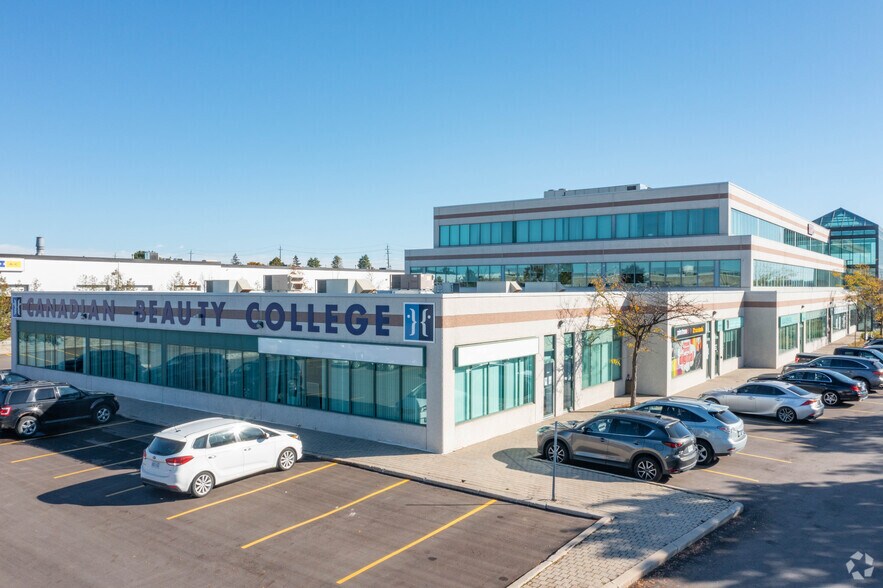 More Photos Of 1091 Gorham St, Newmarket Office For Lease