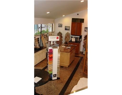 More Photos Of 2000-2040 NW 94th Ave, Miami Warehouse For Sale