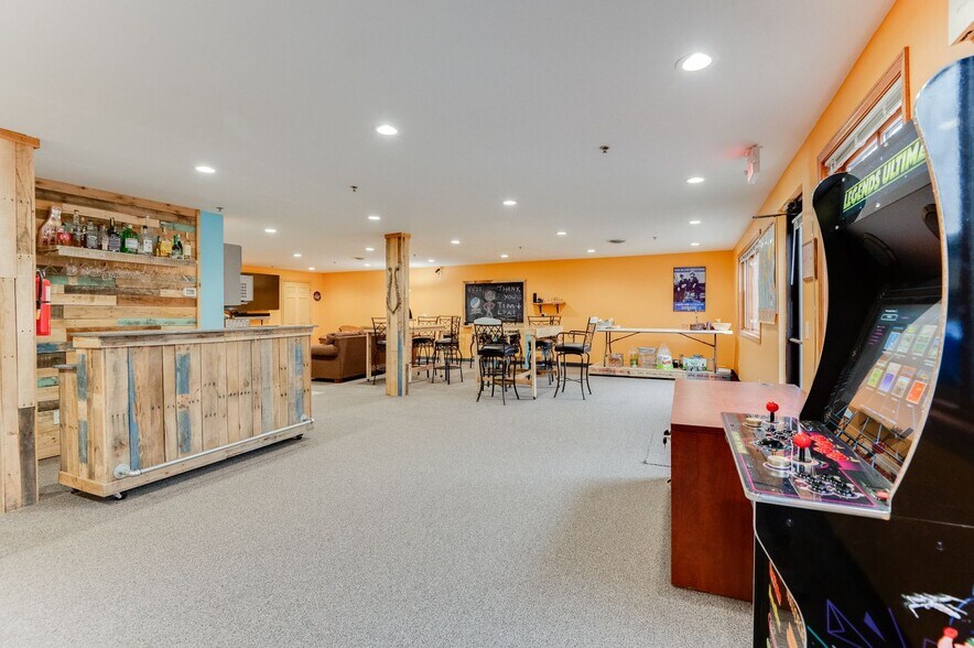 More Photos Of 11979 Cr-11, Burnsville Office For Sale