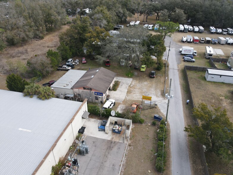 More Photos Of 38525 Palm Grove Dr, Zephyrhills Auto Repair For Sale