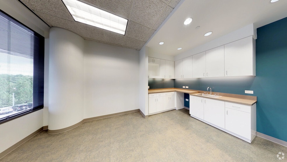 More Photos Of 3200 Windy Hill Rd SE, Atlanta Office For Lease