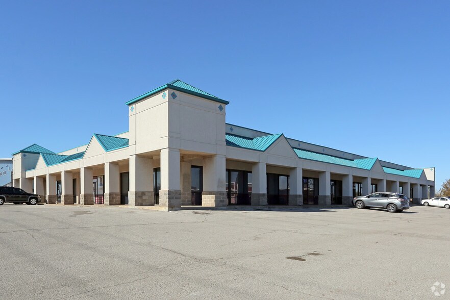More Photos Of 3901-3909 SE 29th St, Oklahoma City Office For Sale