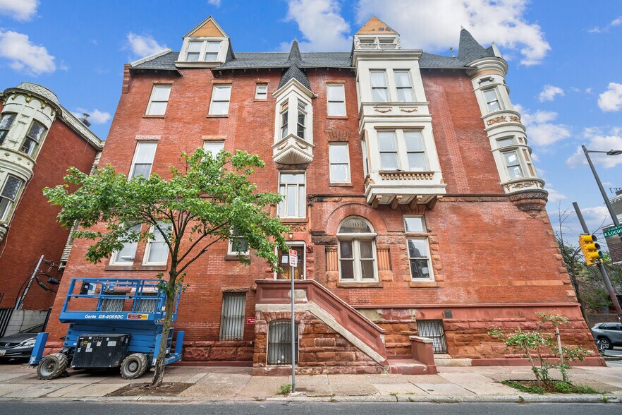 More Photos Of 2300 Locust St, Philadelphia Apartments For Sale