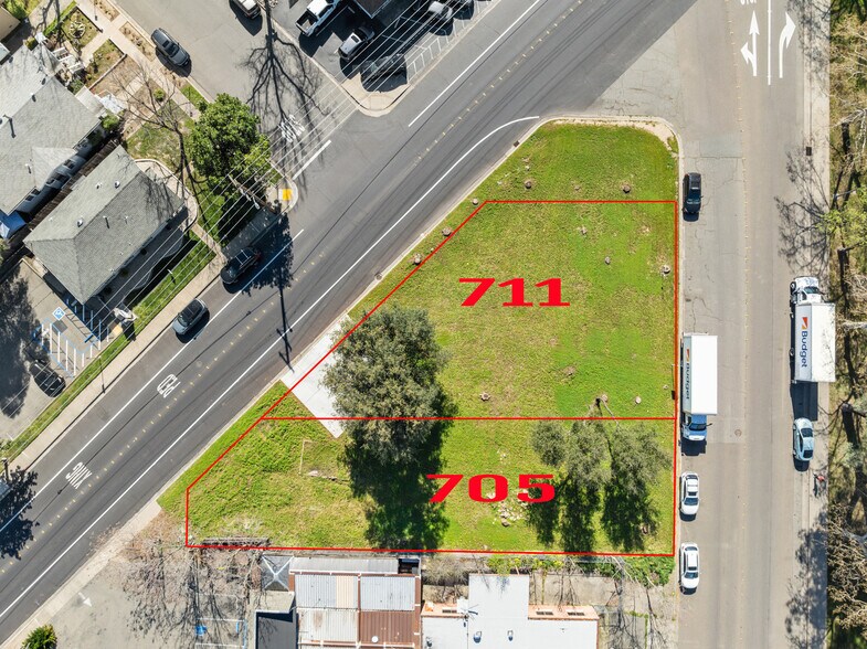 Primary Photo Of 705-711 Oak St, Roseville Land For Sale