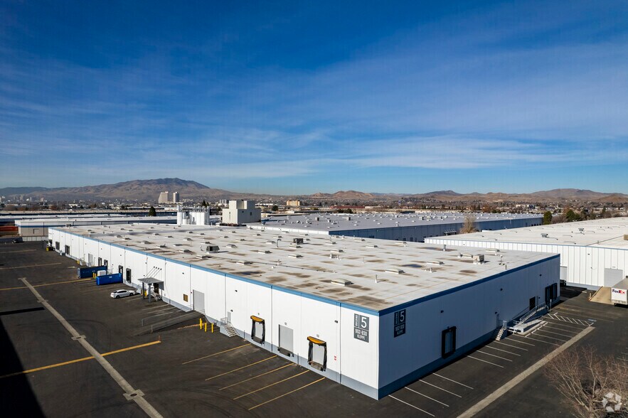 More Photos Of 902-930 Kleppe Ln, Sparks Warehouse For Lease