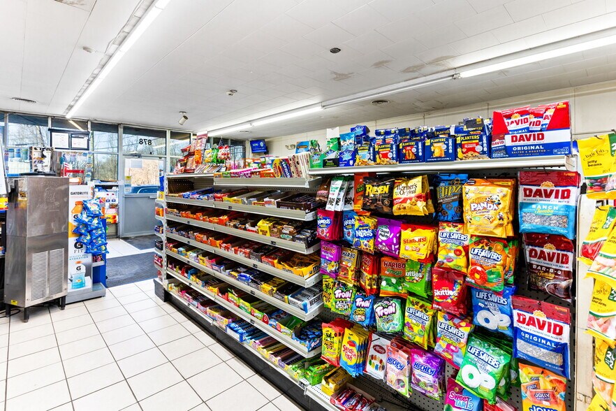 More Photos Of 878-882 East St, Dedham Storefront Retail Residential For Sale