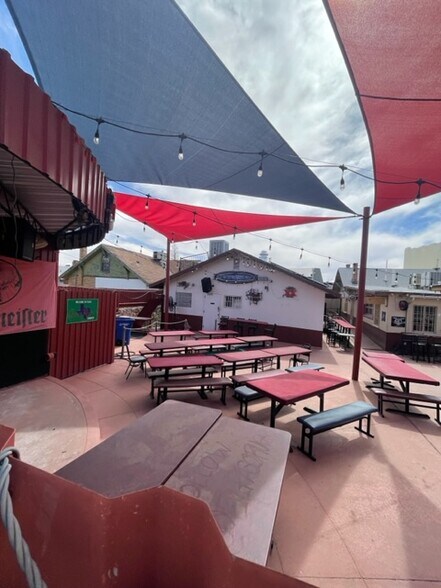 More Photos Of 2909 Pershing Dr, El Paso Storefront Retail Residential For Sale