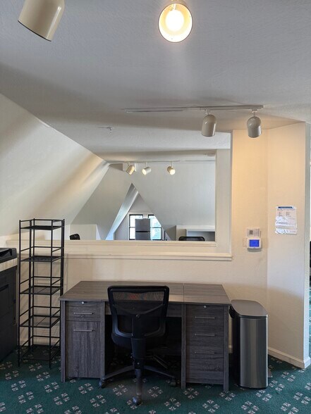More Photos Of 909 14th St, Modesto Office For Lease