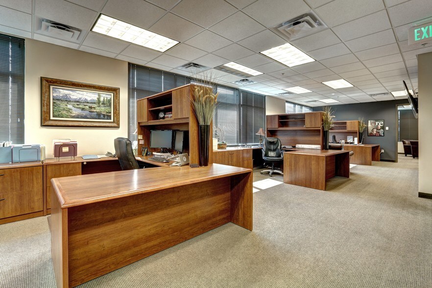 More Photos Of 7501 Village Square Dr, Castle Pines Medical For Sale