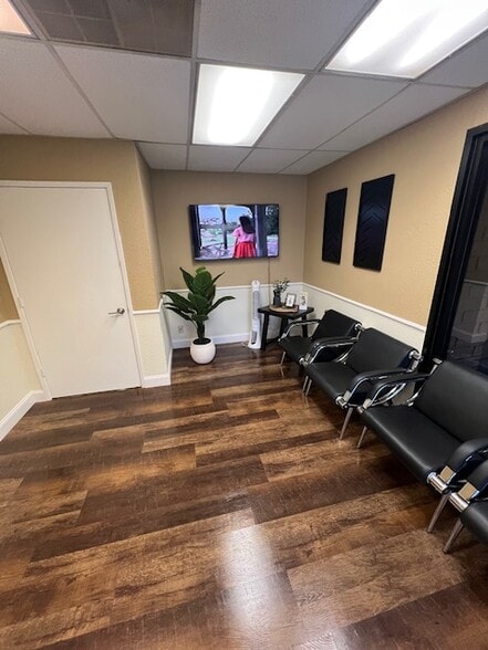 More Photos Of 780 W Olive Ave, Merced Medical For Lease