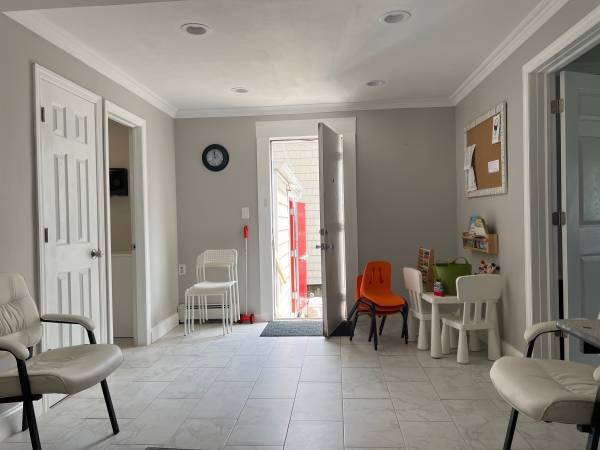 More Photos Of 764 Middle Country Rd, Selden Unknown For Lease