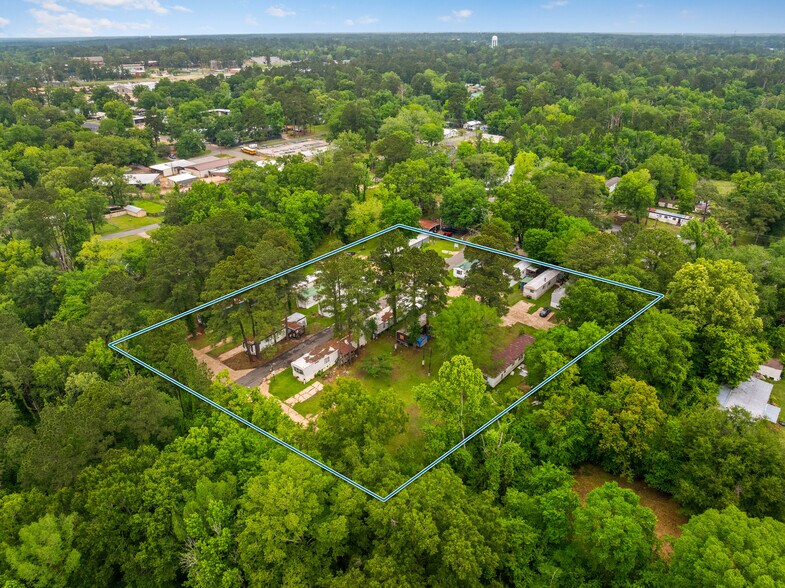 More Photos Of 211 Courtney Ln, Pineville Apartments For Sale