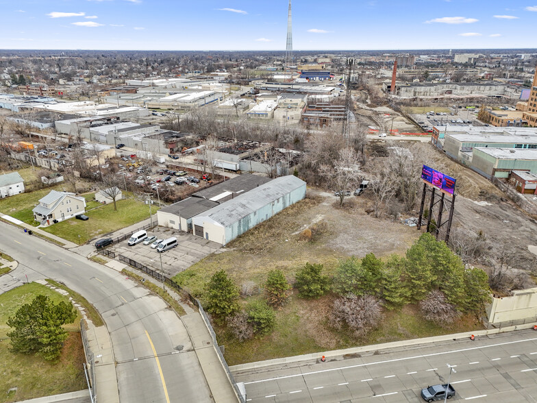 Primary Photo Of 15306 Rosa Parks Blvd, Detroit Warehouse For Sale