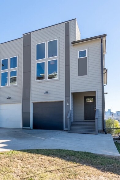 More Photos Of , Nashville Multifamily For Sale
