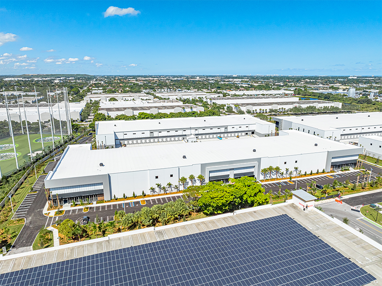 More Photos Of 311 Racetrack Loop, Pompano Beach Unknown For Lease