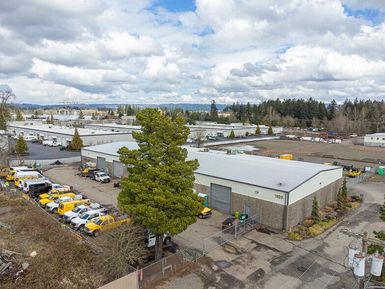 More Photos Of 1800 NE Cornelius Pass Rd, Hillsboro Warehouse For Lease