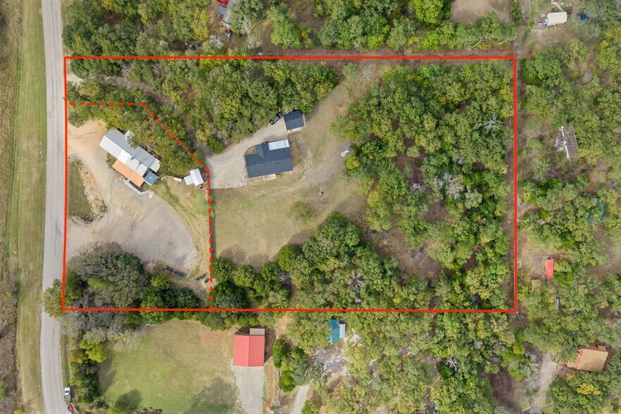 More Photos Of 3133 Chickasaw Trl, Sulphur Restaurant For Sale