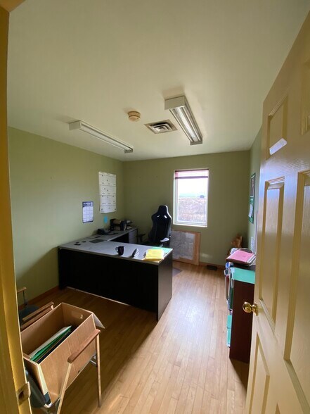 More Photos Of 21397 Highway 2, Cumberland Light Manufacturing For Sale