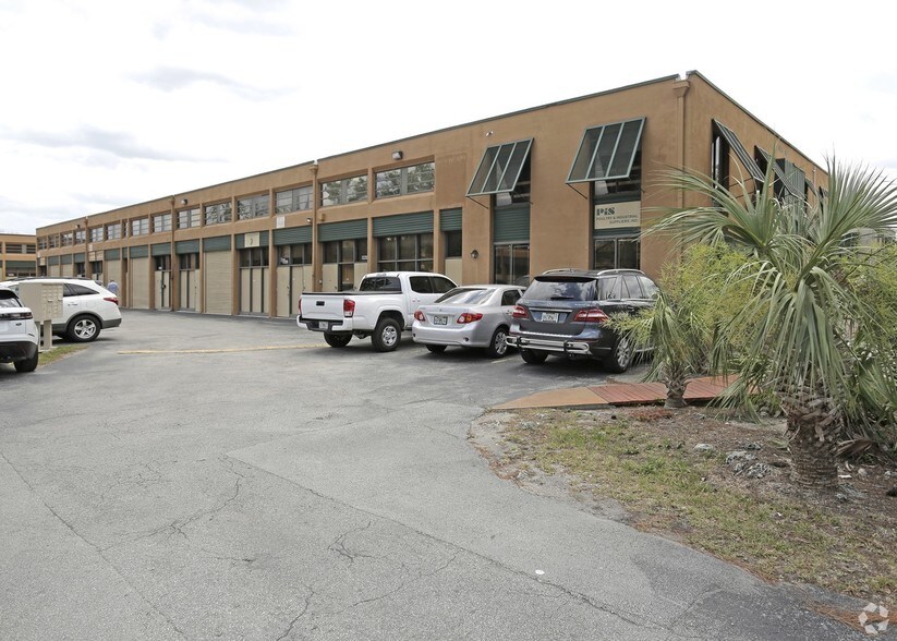 More Photos Of 12201-12239 SW 132nd Ct, Miami Light Distribution For Lease
