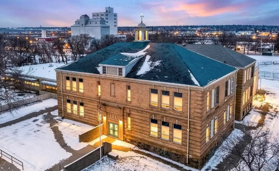 Primary Photo Of 500 Coteau St W, Moose Jaw Office For Sale