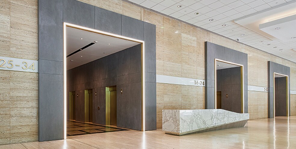 More Photos Of 717 N Harwood St, Dallas Office For Lease