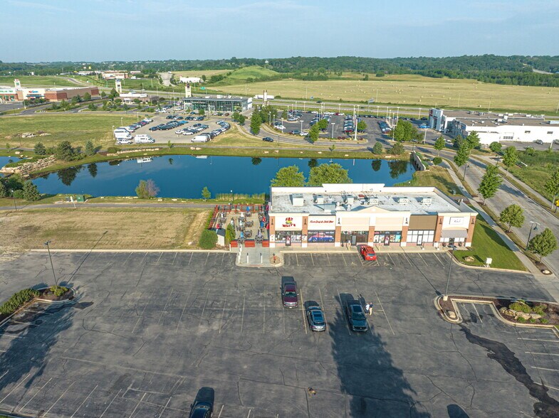 More Photos Of 4325 Maine Ave SE, Rochester Restaurant For Sale