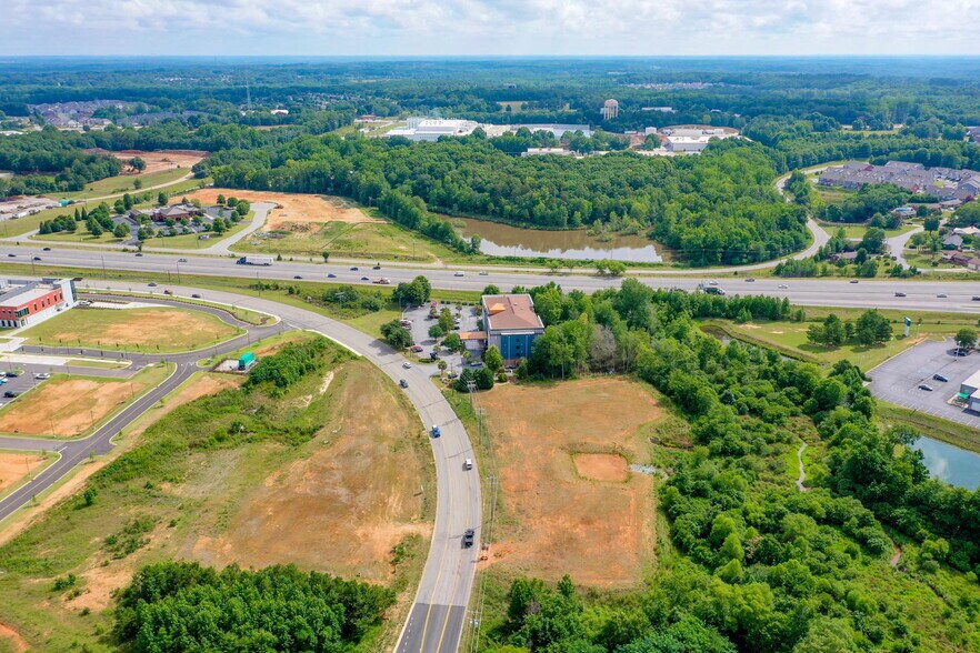 More Photos Of Grandview Drive, Simpsonville Land For Sale