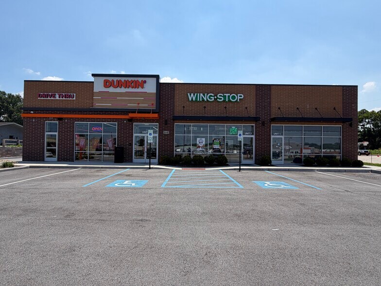 Primary Photo Of 648 Joliet St, Dyer General Retail For Lease