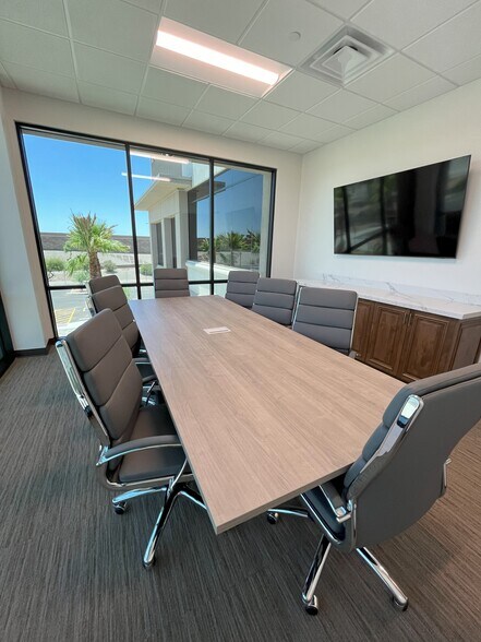 More Photos Of 1360 N Bullard Ave, Goodyear Office For Lease