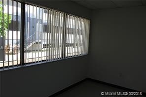 More Photos Of 8370 W Flagler St, Miami Medical For Lease