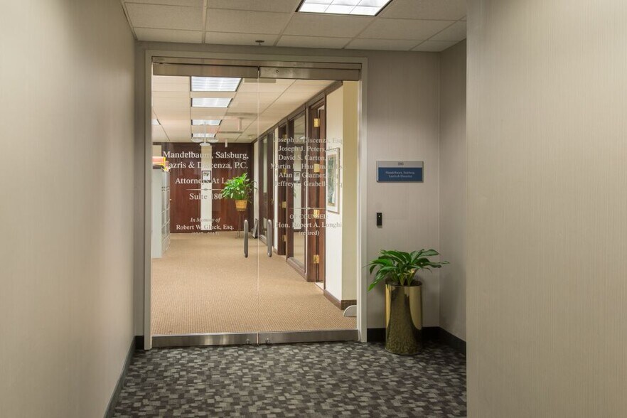 More Photos Of 510 Thornall St, Edison Office For Lease
