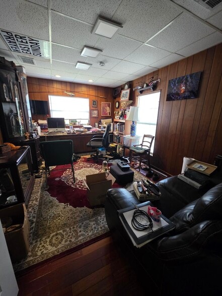 More Photos Of 4811 S Del Prado Blvd, Cape Coral Office For Lease