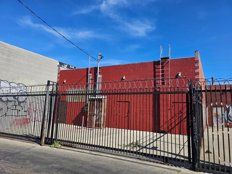 Primary Photo Of 1116 E 12th St, Los Angeles Warehouse For Sale