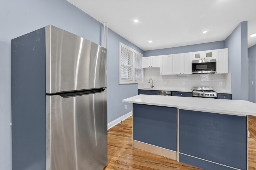 More Photos Of 328 Western ave, Albany Apartments For Sale